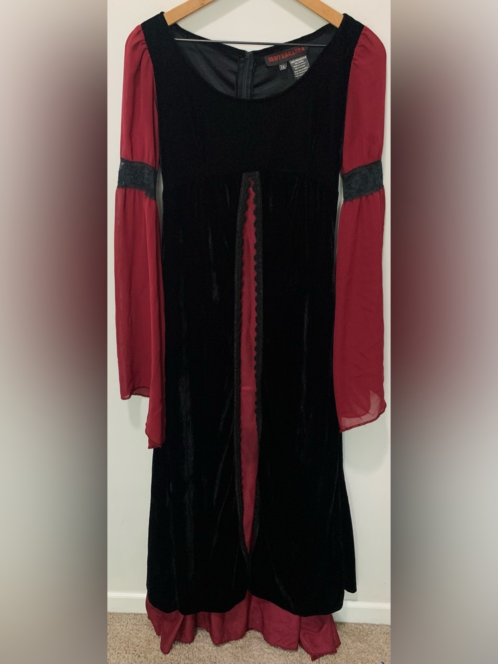 Subterranea Vintage Medieval Gothic Renaissance Dress Black Red Size XS